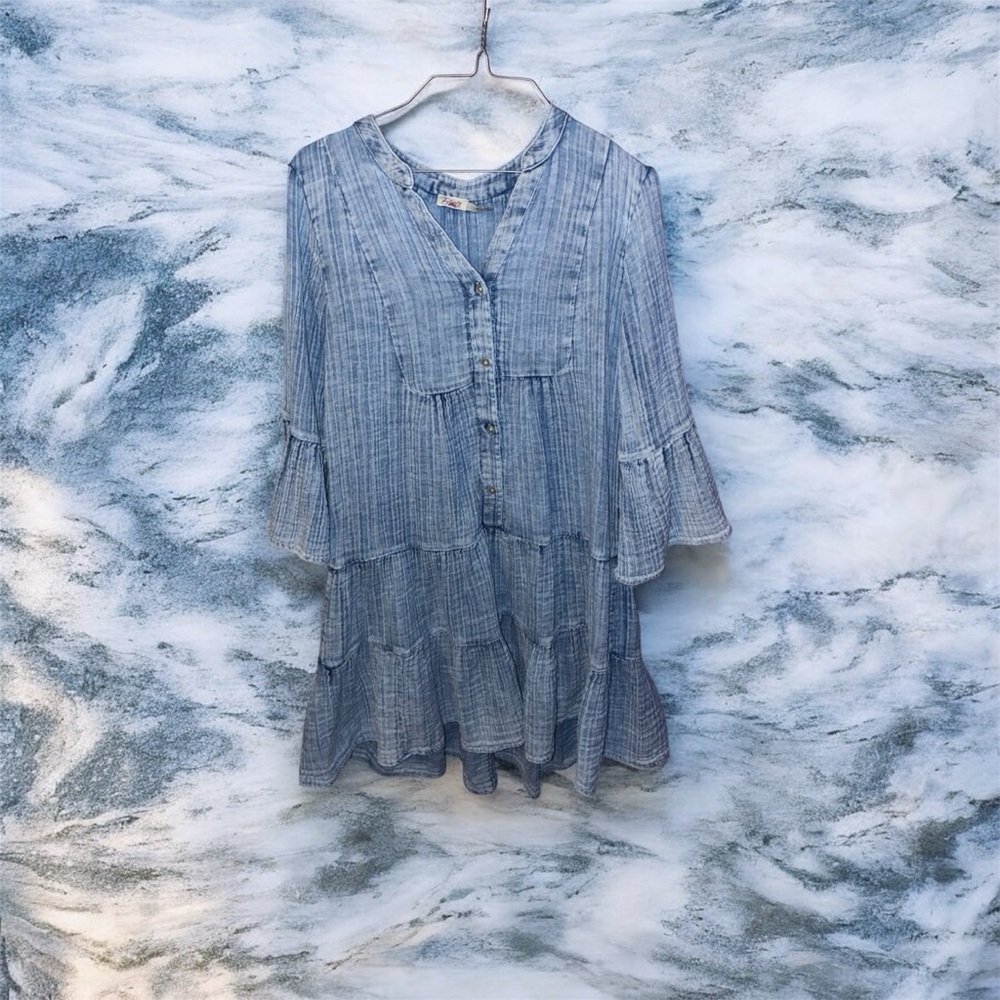 Faherty Light Blue Tiered Tunic Dress
